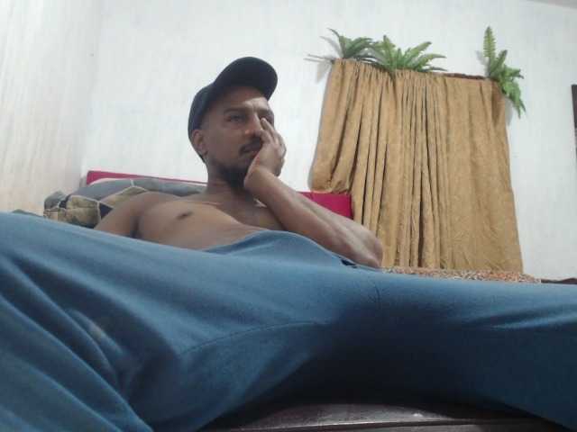 ElCaballeroNegro live webcam show