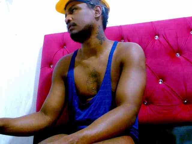 ElCaballeroNegro Sex Cam Show