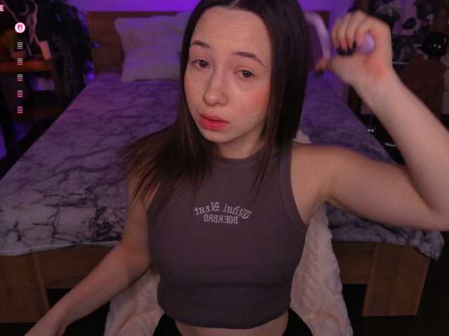 Trixiie live cam on BongaCams