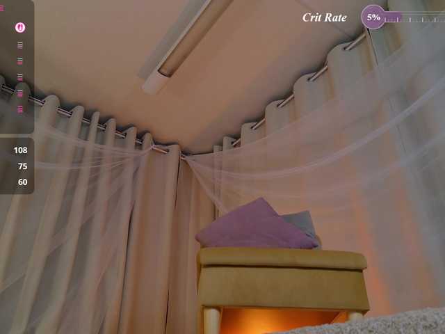 Trixiie live cam on BongaCams