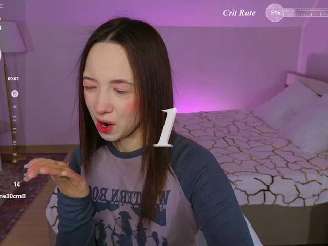 Trixiie live cam