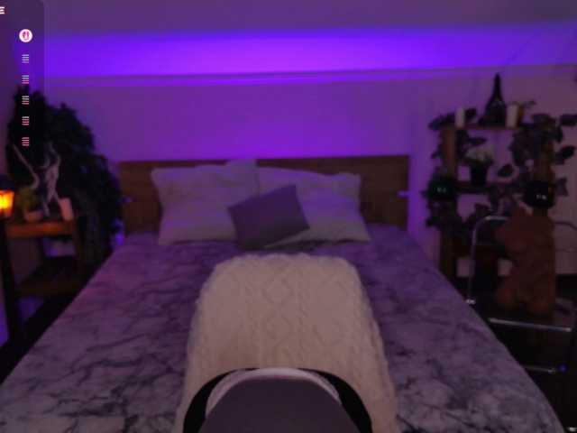Trixiie live cam on BongaCams