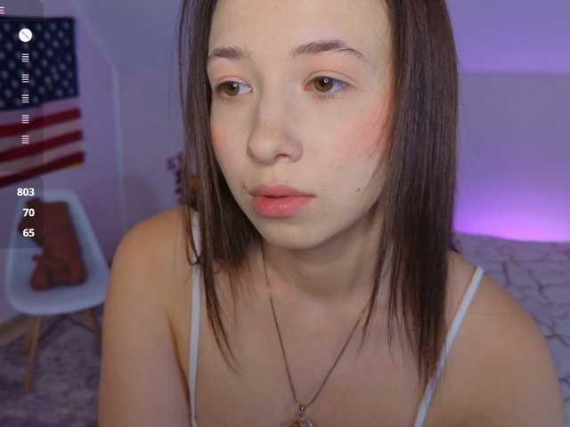 Trixiie live cam on BongaCams