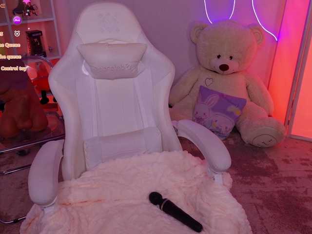 Trixiie live cam on BongaCams