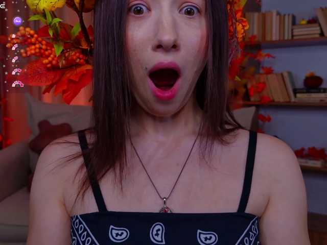 Trixiie live cam preview