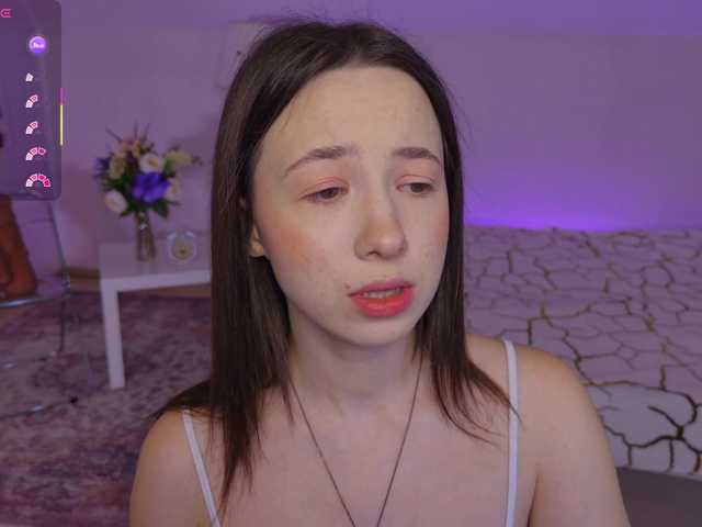 Trixiie live cam on BongaCams