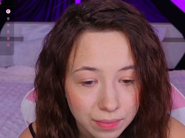Trixiie live cam on BongaCams