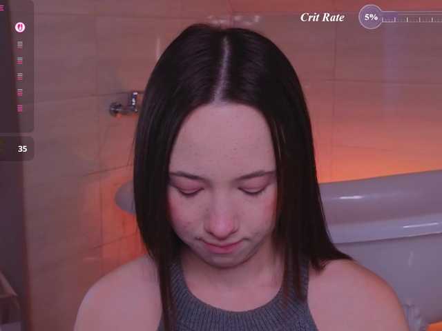Trixiie live cam on BongaCams