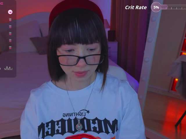 Trixiie's BongaCams show and profile