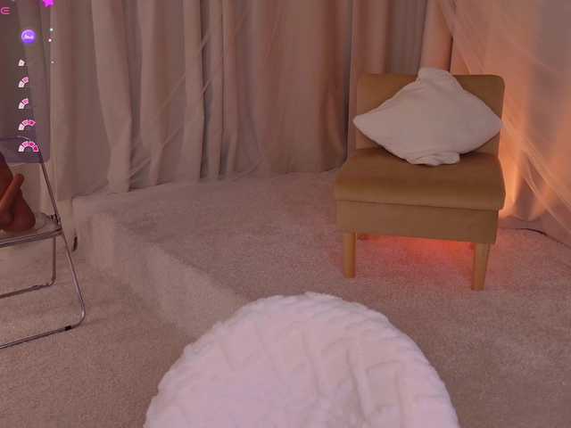 Trixiie live cam on BongaCams