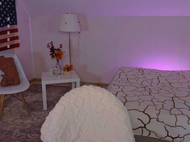 Trixiie live cam on BongaCams