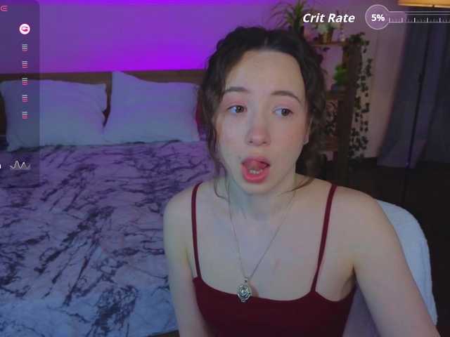 Trixiie's BongaCams show and profile