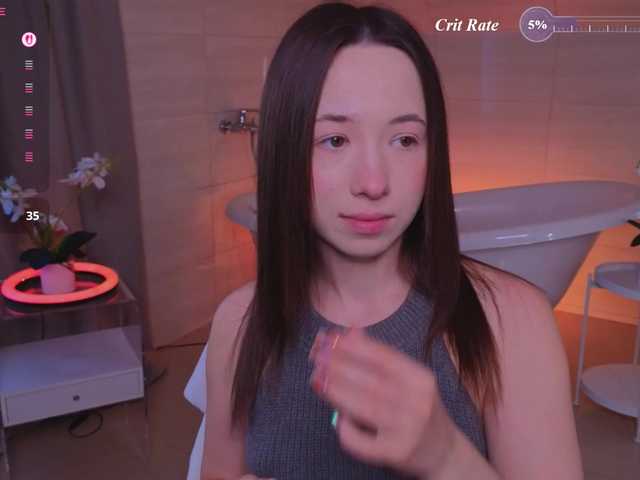 Trixiie live webcam show
