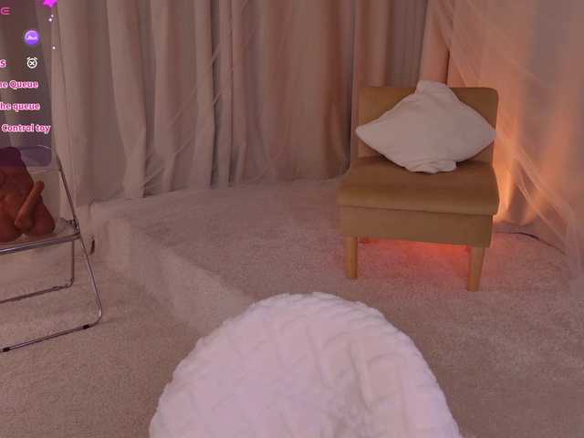 Trixiie live cam on BongaCams