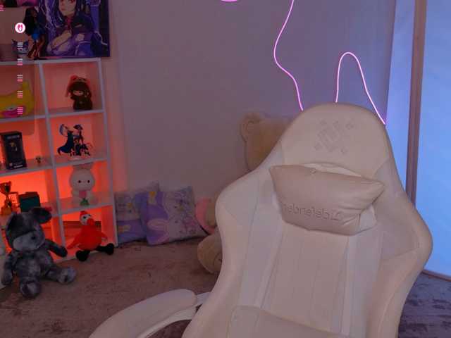 Trixiie live cam on BongaCams