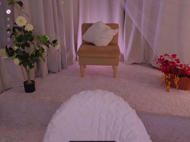 Trixiie live cam on BongaCams