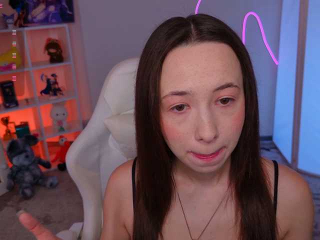 Trixiie live cam on BongaCams