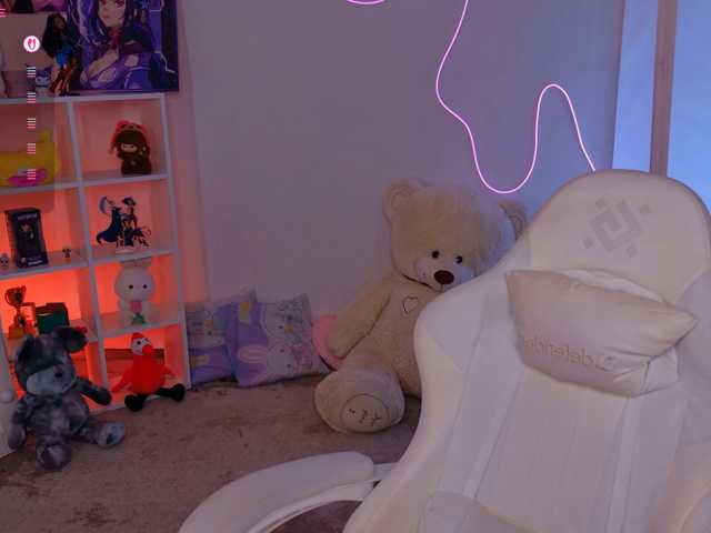 Trixiie live cam on BongaCams