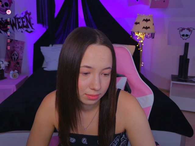 Trixiie live cam on BongaCams
