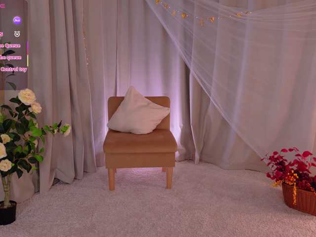 Trixiie live cam on BongaCams