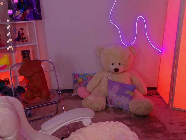 Trixiie live cam on BongaCams