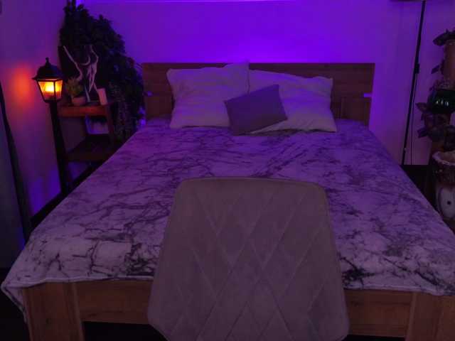 Trixiie live cam on BongaCams