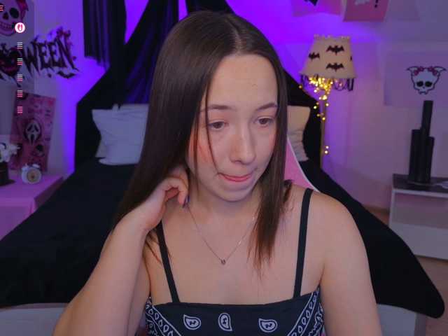 Trixiie live cam on BongaCams