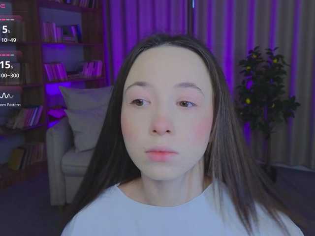 Trixiie live cam on BongaCams