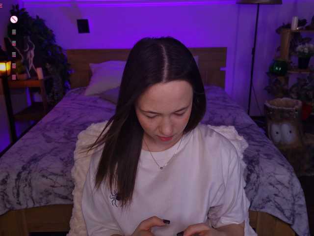 Trixiie live cam on BongaCams