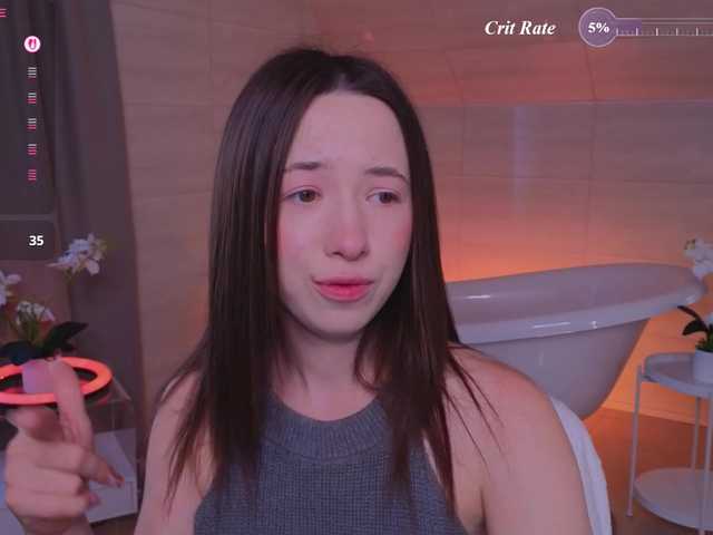 Trixiie live cam on BongaCams