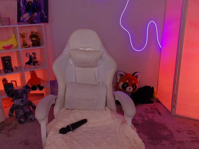 Trixiie live cam on BongaCams
