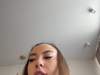 -Valeria- Porn Show