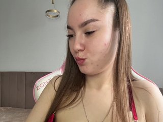 -Valeria- Porn Show