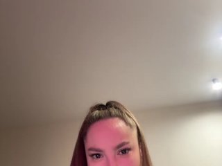 -Valeria- Porn Show