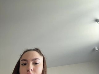 -Valeria- Porn Show