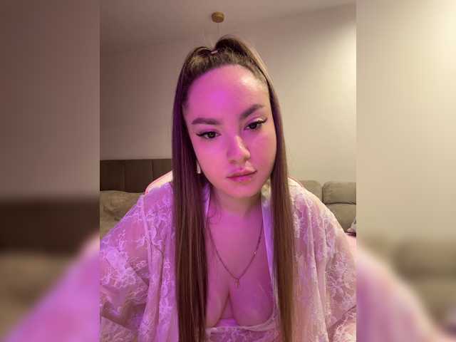 -LiaDark-, en vivo ahora en BongaCams