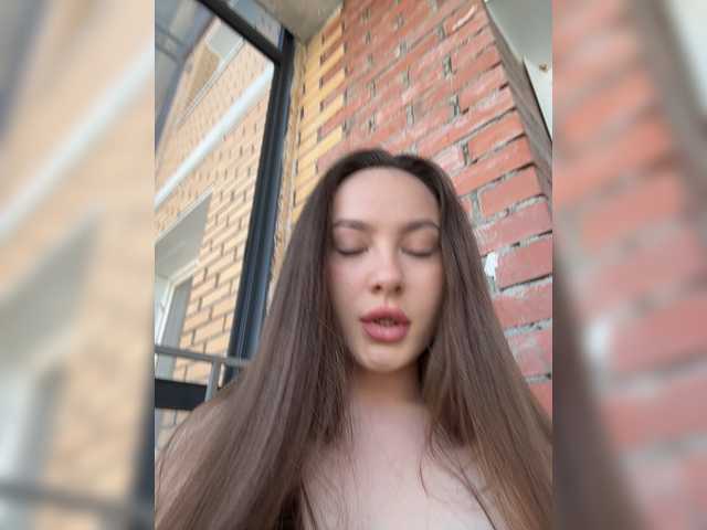 -LiaDark-
