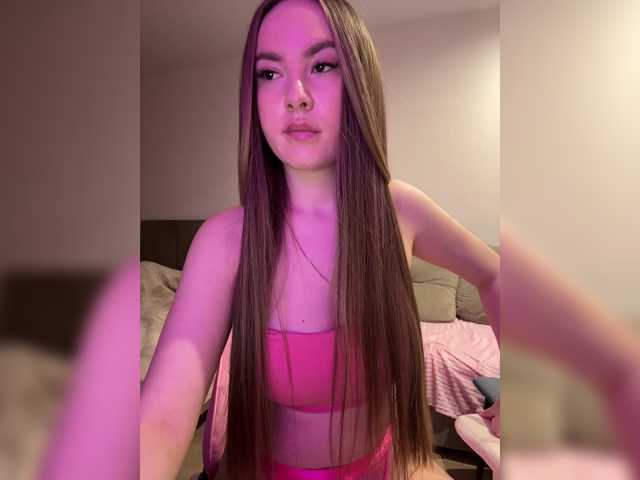 -LiaDark-, live now on BongaCams