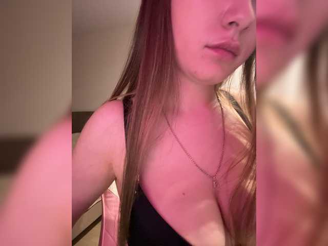 -LiaDark- live cam on BongaCams