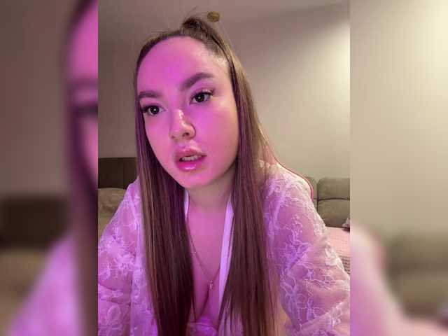 -LiaDark-, en vivo ahora en BongaCams
