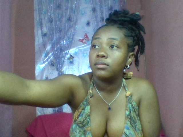 Deviliinrute live cam on BongaCams