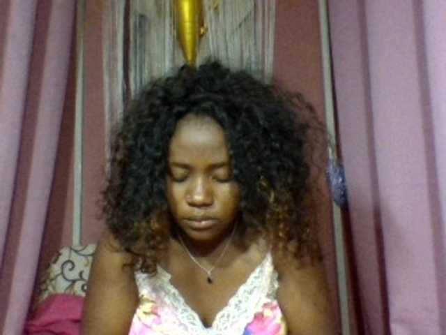 Deviliinrute live cam on BongaCams