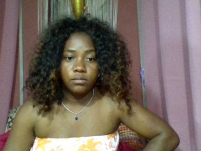 Deviliinrute live cam on BongaCams