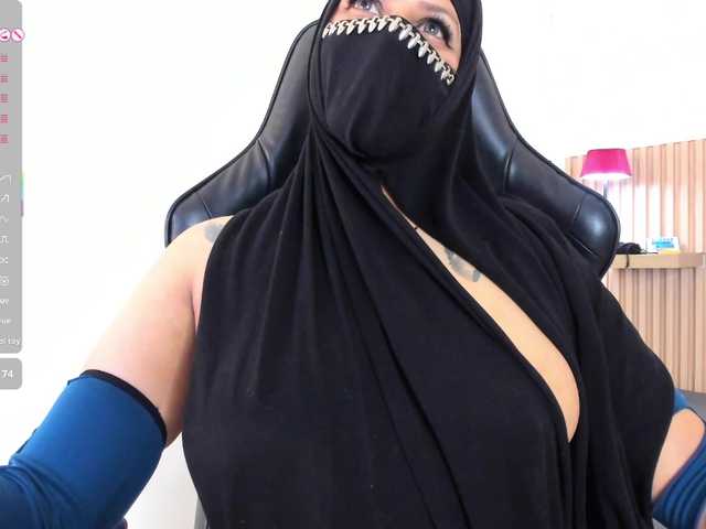 zully-arabb Live-Cam auf BongaCams