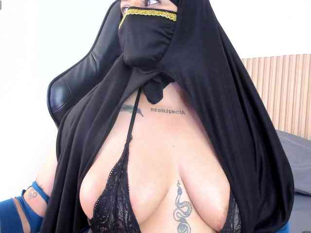 zully-arabb webcam
