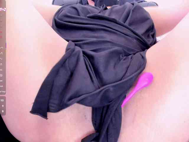 zully-arabb webcam