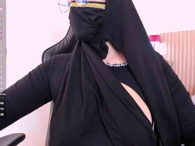 zully-arabb webcam