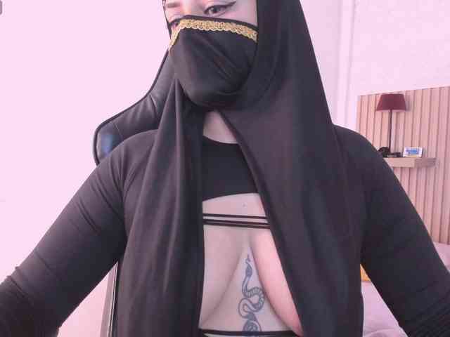 zully-arabb webcam