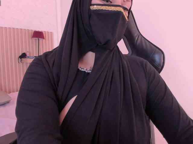 zully-arabb zully-arabb