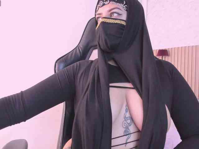 zully-arabb zully-arabb
